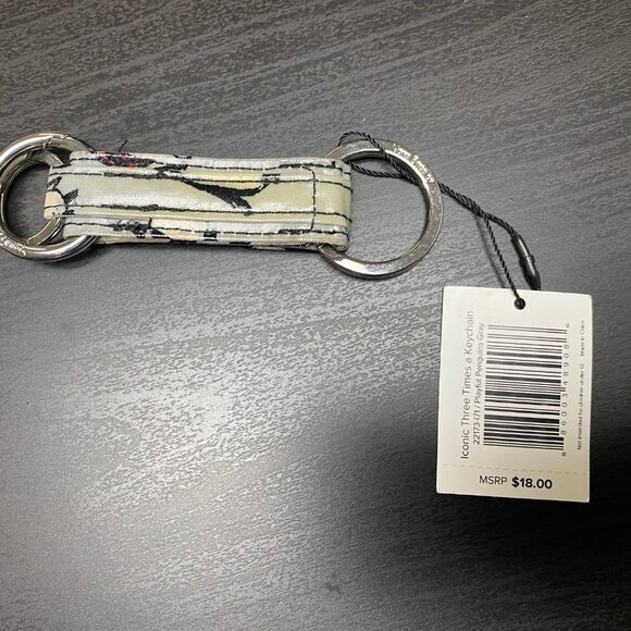 Six (6) Vera Bradley Access, Luggage Tags, Key Ring, Zip ID Cases, Lanyard - Picture 12 of 14